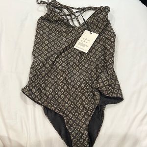 acacia swimwear Swim Acacia S Ruthie Night Daisy Poshmark